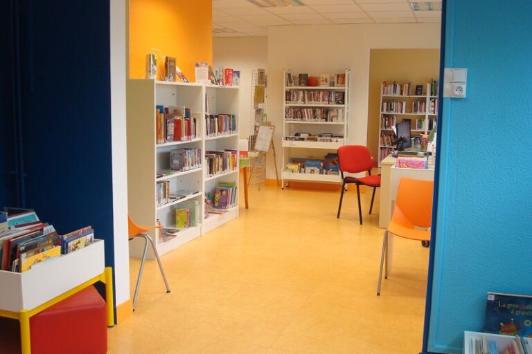 Bibliothèque de Mareuil_2