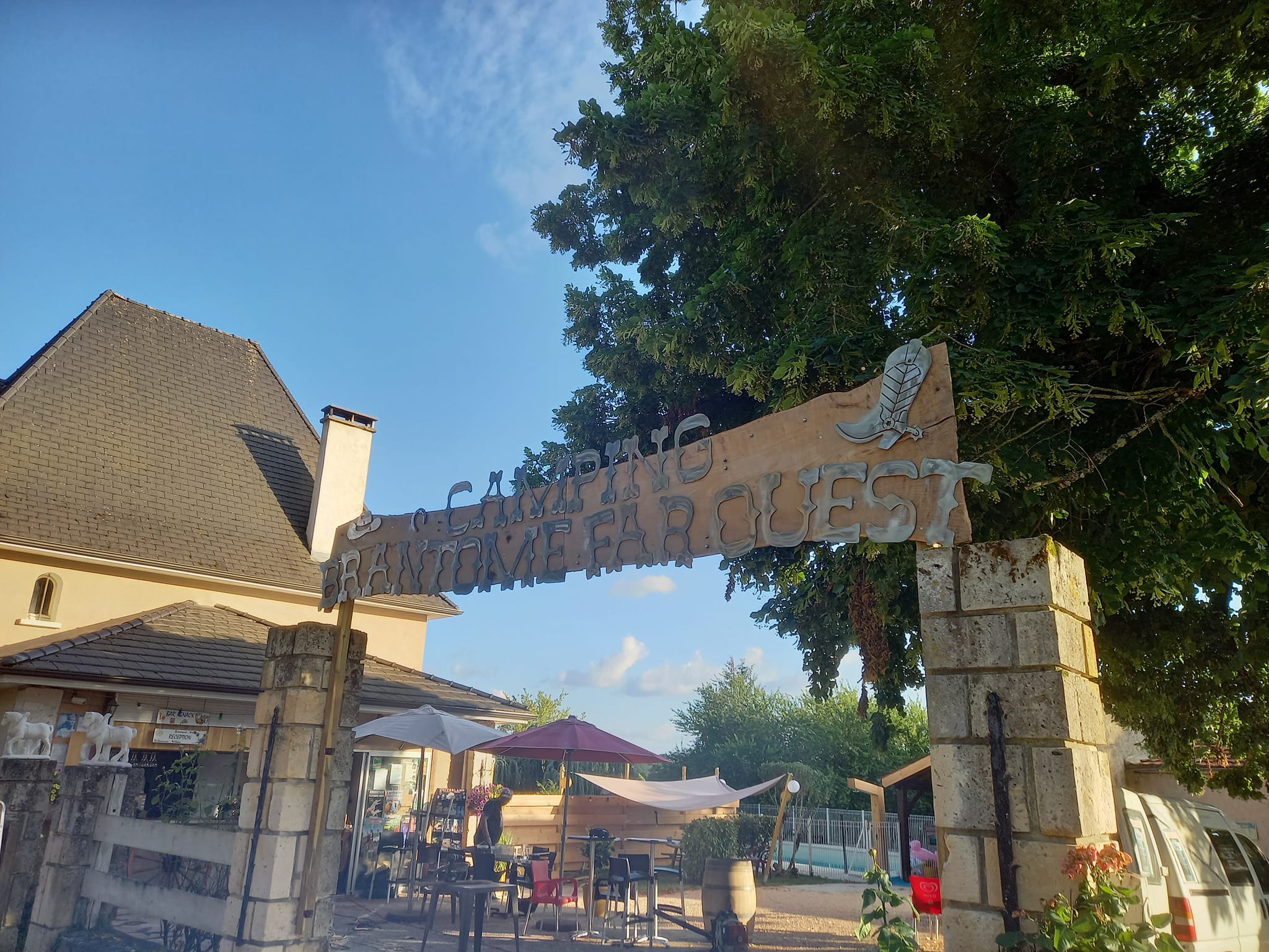 Camping Brantôme Far Ouest Accueil