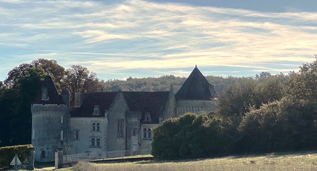 RUDEAU-LADOSSE-Boucle de Rudeau-Ladosse-Chateau