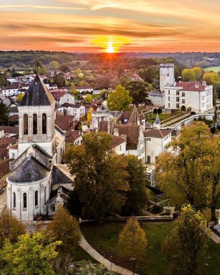 village de Bourdeilles